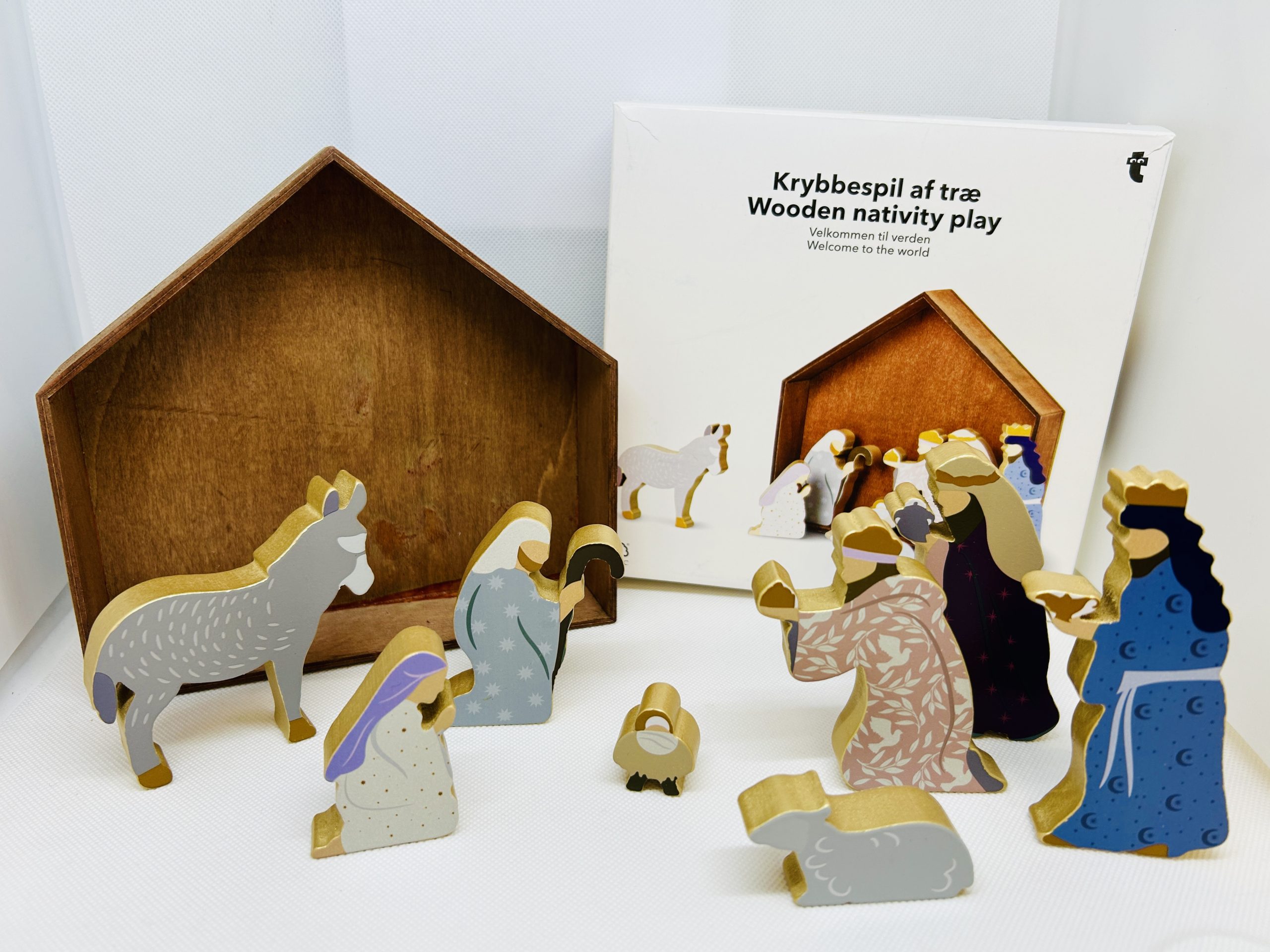Flying Tiger Nativity Set